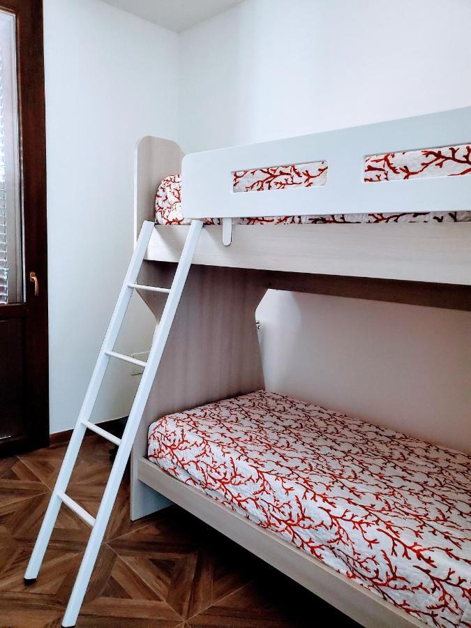 Palazzo Del Golfo Apartment Кастеламаре дел Голфо Екстериор снимка