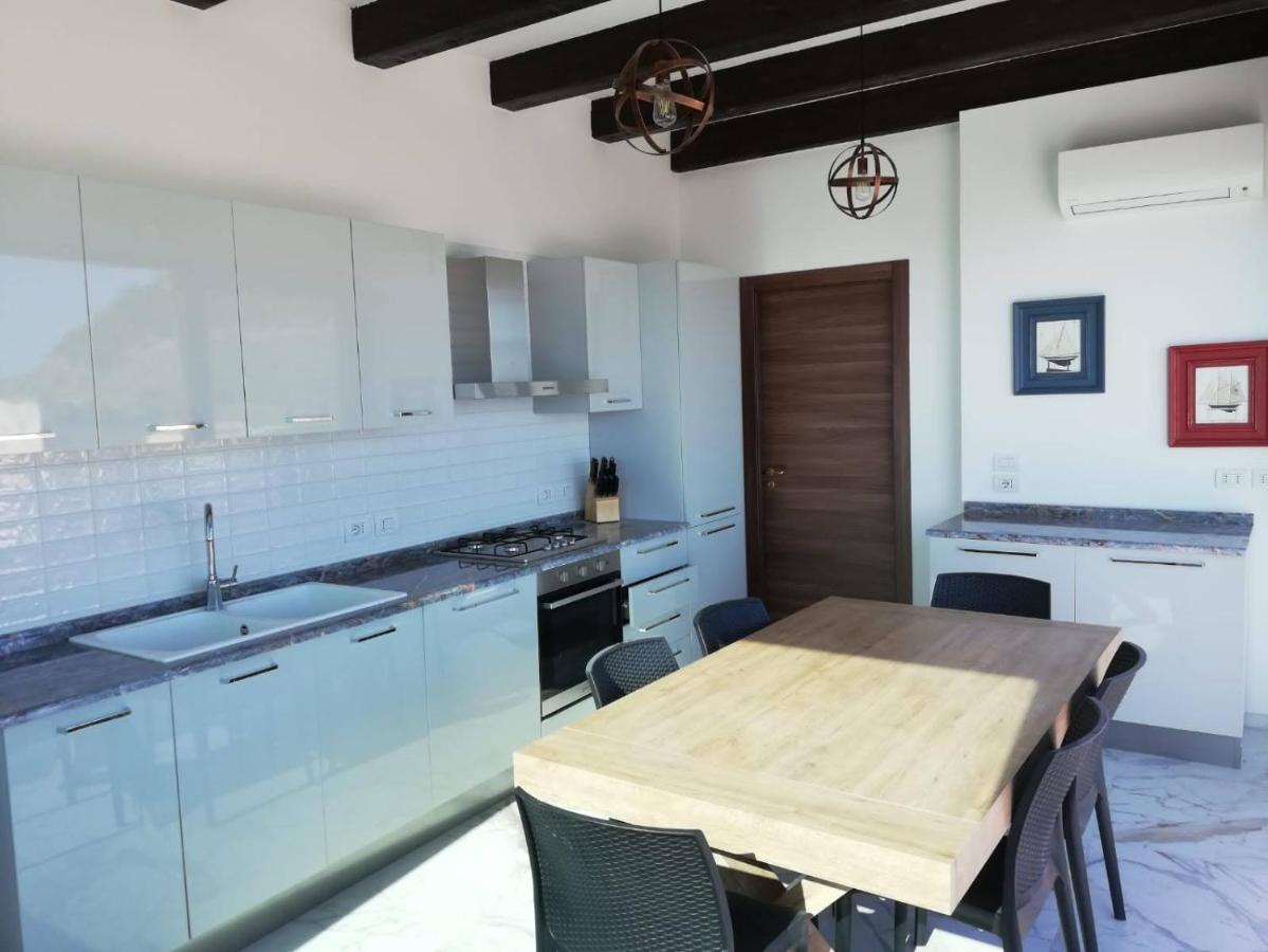 Palazzo Del Golfo Apartment Кастеламаре дел Голфо Екстериор снимка