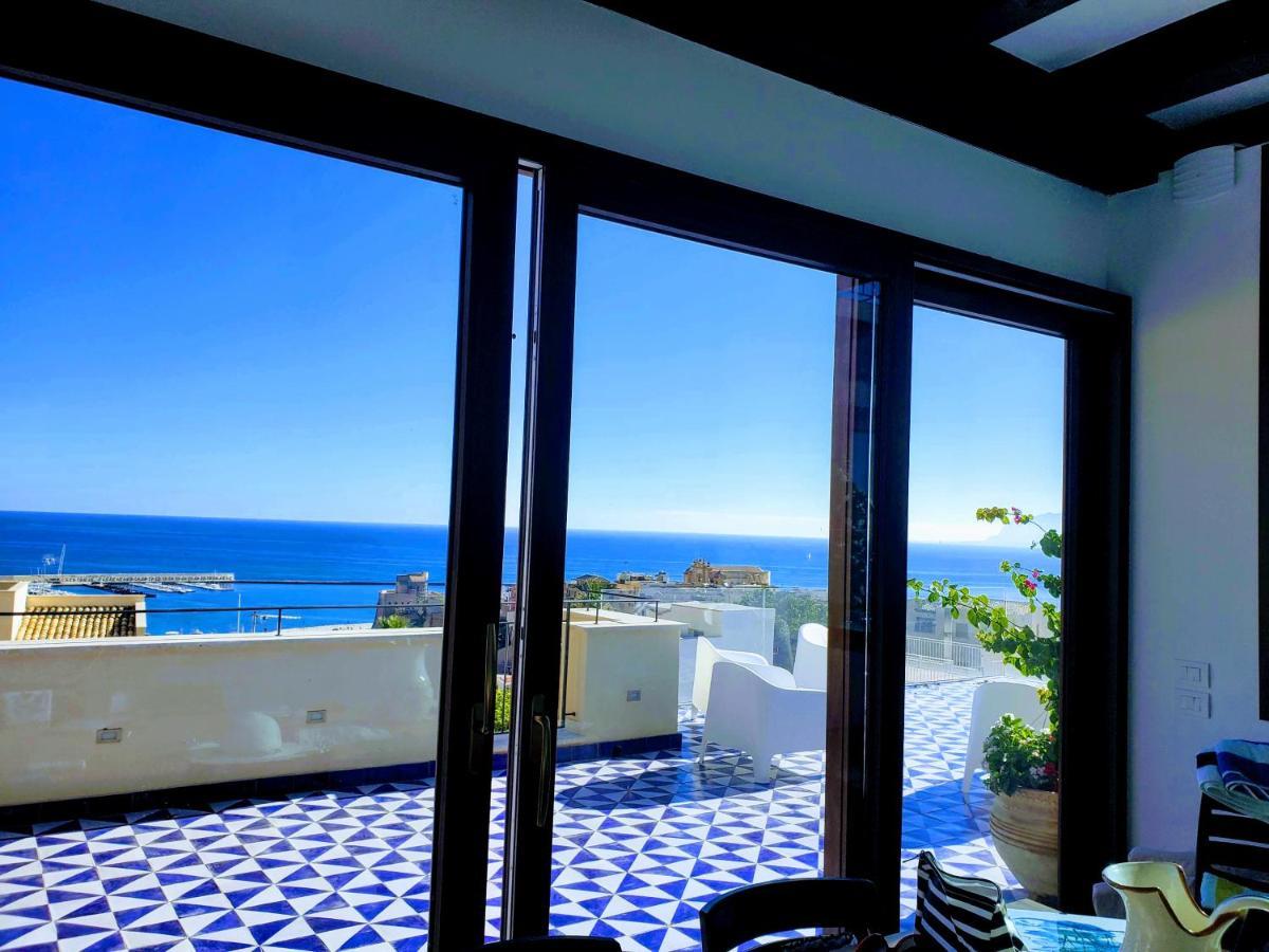 Palazzo Del Golfo Apartment Кастеламаре дел Голфо Екстериор снимка