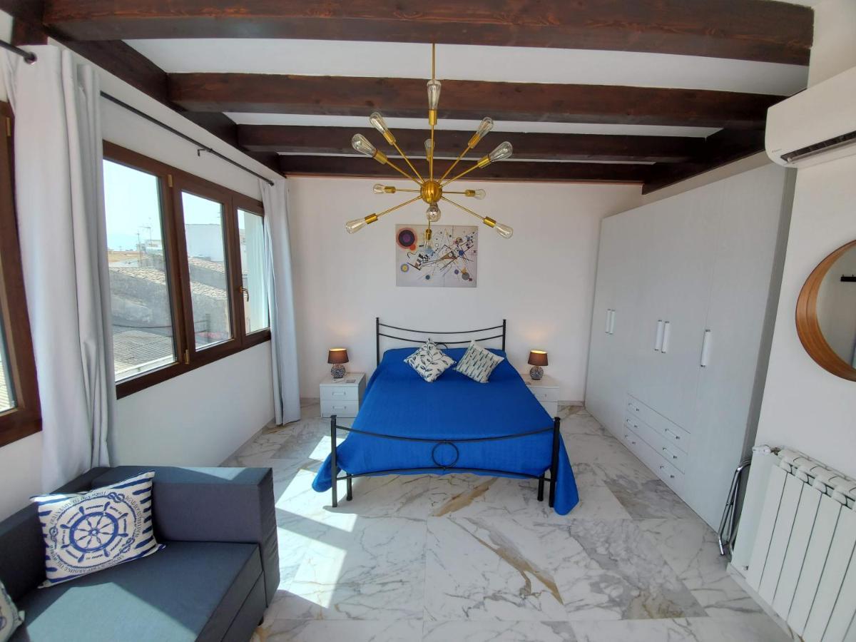 Palazzo Del Golfo Apartment Кастеламаре дел Голфо Екстериор снимка
