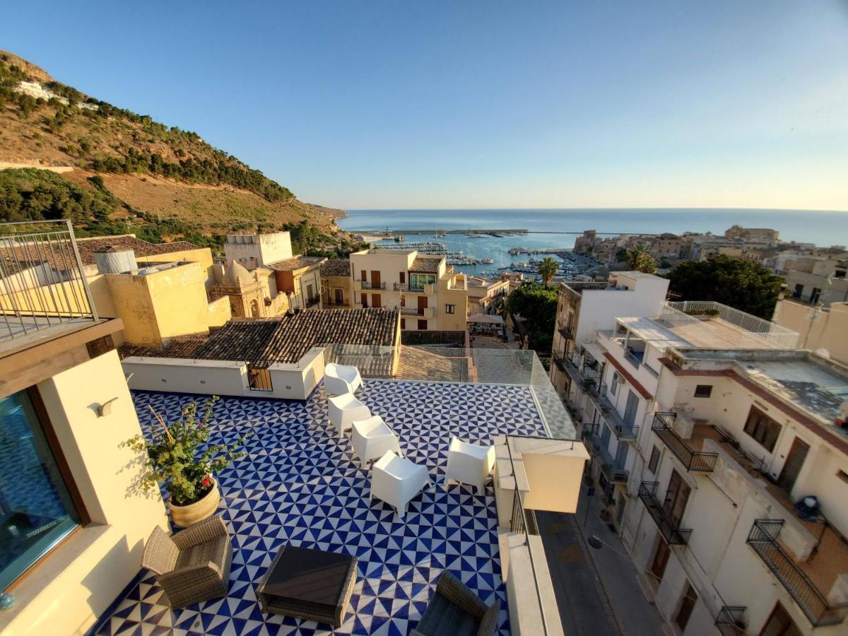 Palazzo Del Golfo Apartment Кастеламаре дел Голфо Екстериор снимка