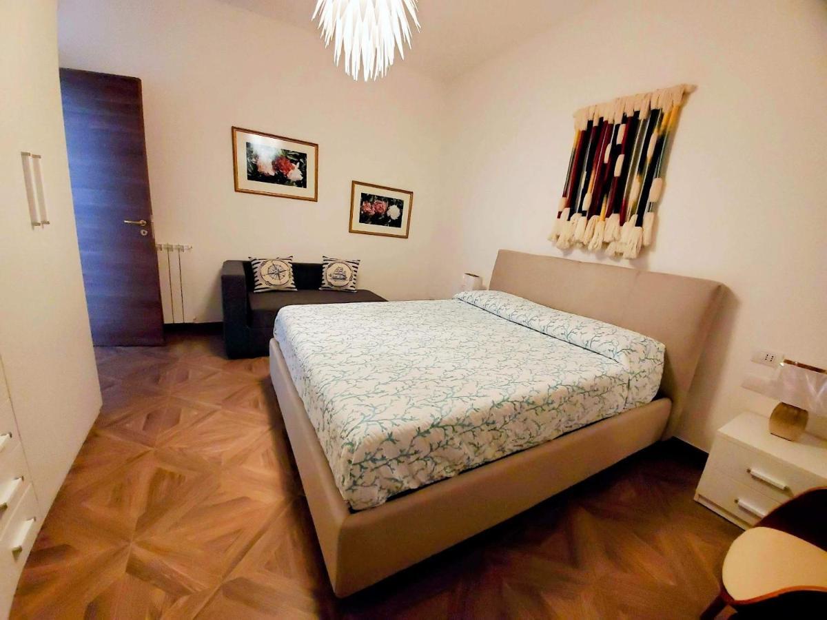 Palazzo Del Golfo Apartment Кастеламаре дел Голфо Екстериор снимка