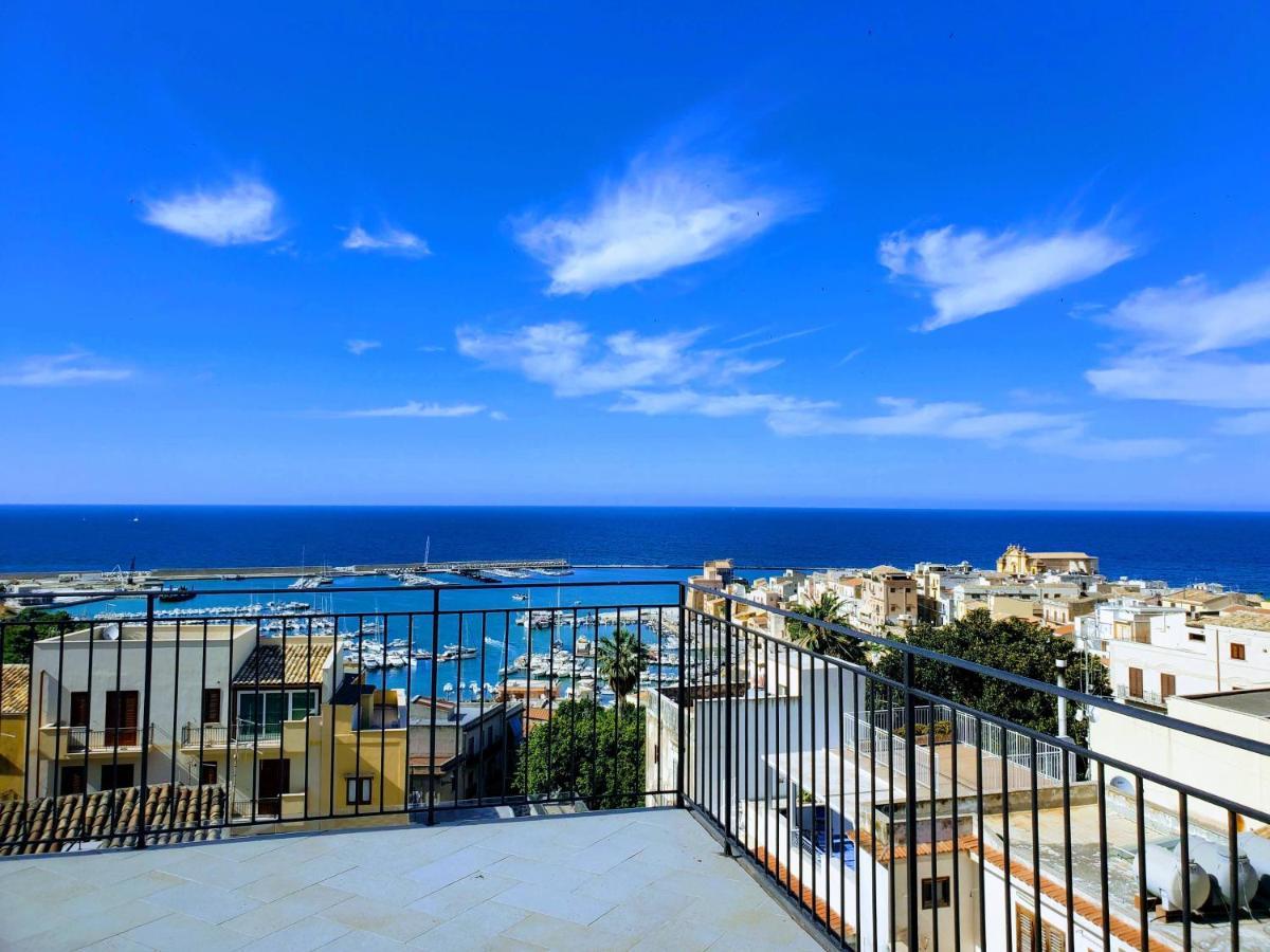 Palazzo Del Golfo Apartment Кастеламаре дел Голфо Екстериор снимка