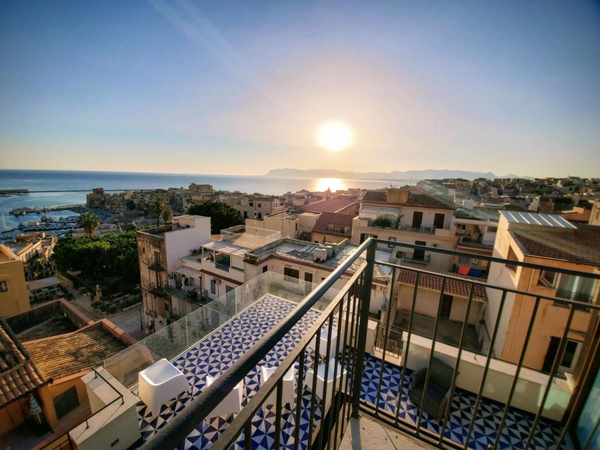 Palazzo Del Golfo Apartment Кастеламаре дел Голфо Екстериор снимка