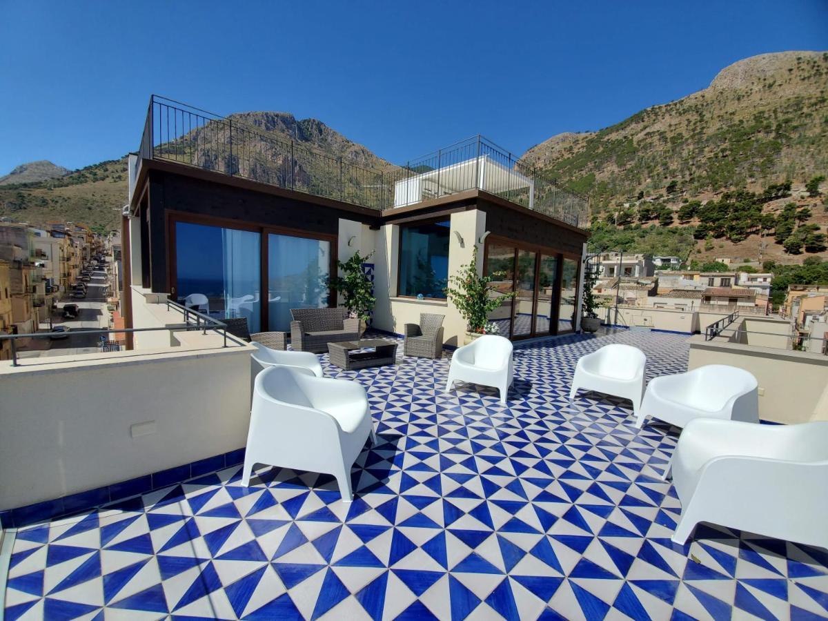 Palazzo Del Golfo Apartment Кастеламаре дел Голфо Екстериор снимка