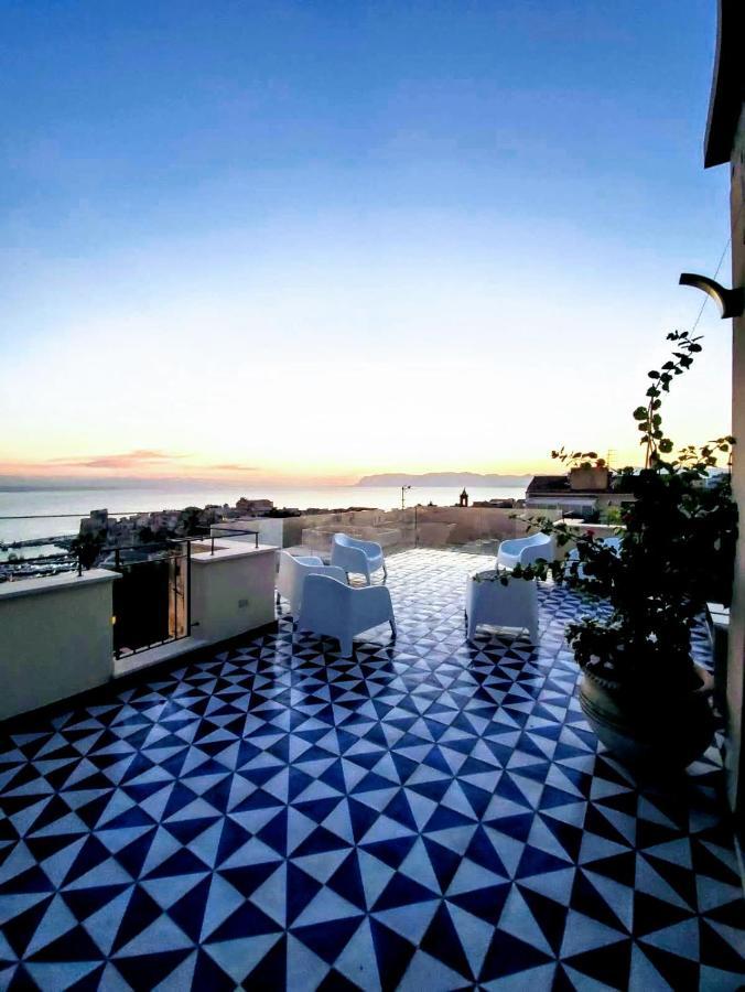 Palazzo Del Golfo Apartment Кастеламаре дел Голфо Екстериор снимка