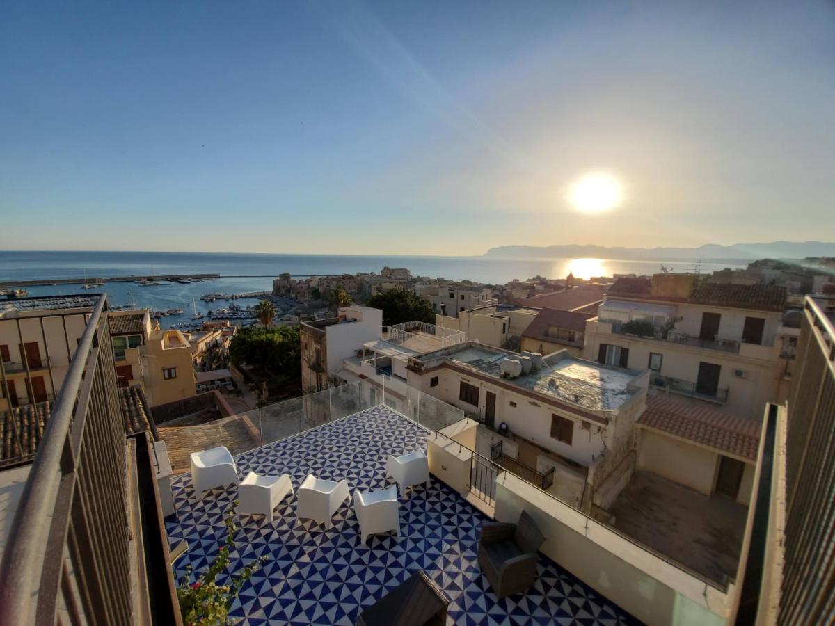 Palazzo Del Golfo Apartment Кастеламаре дел Голфо Екстериор снимка
