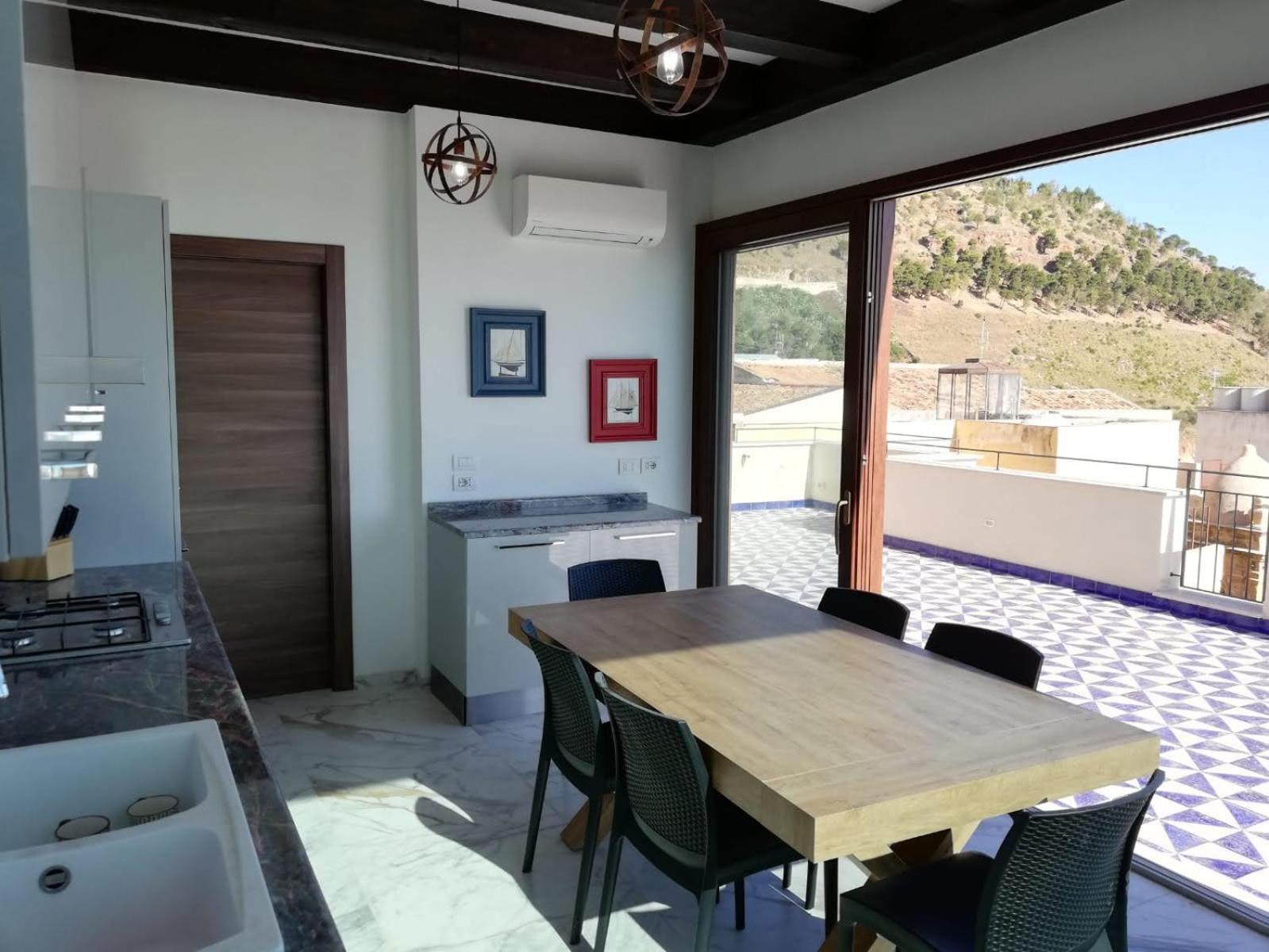 Palazzo Del Golfo Apartment Кастеламаре дел Голфо Стая снимка