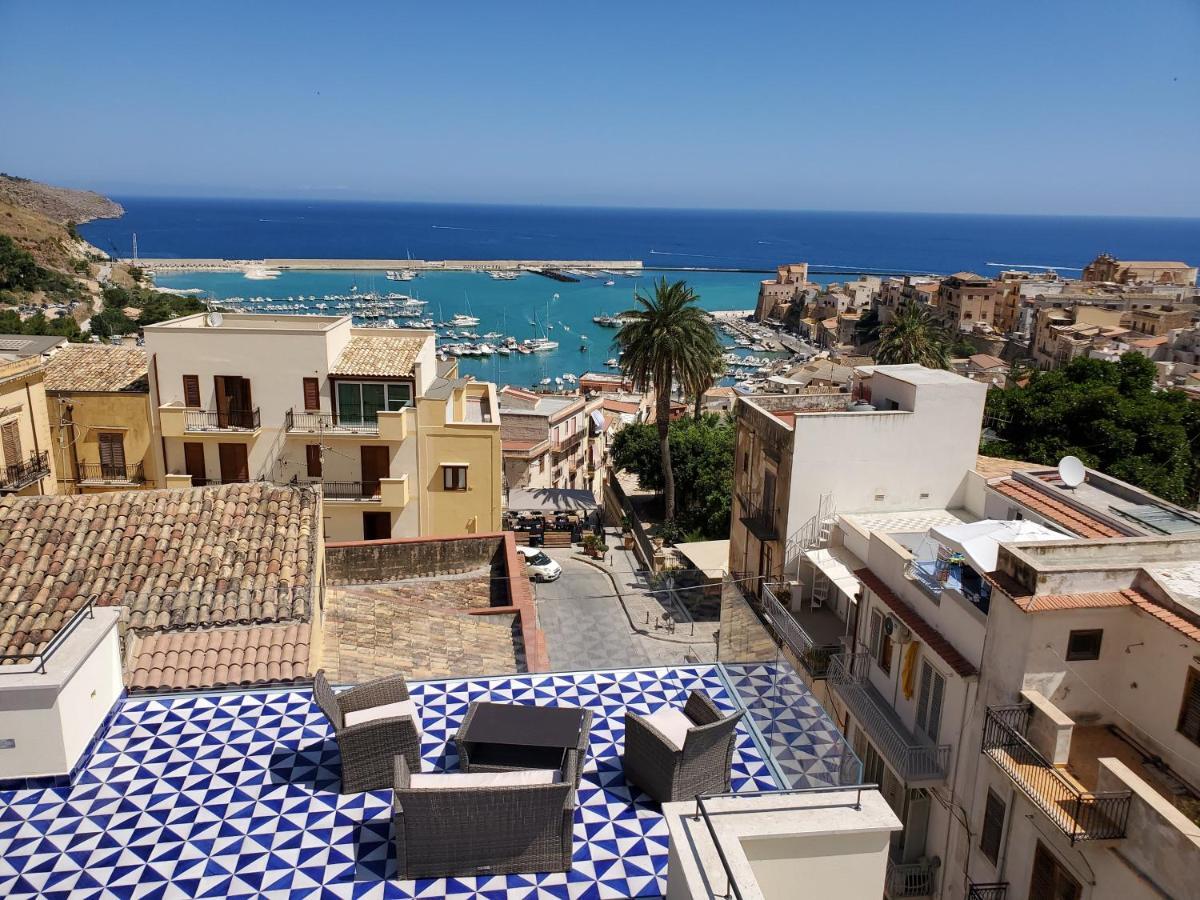 Palazzo Del Golfo Apartment Кастеламаре дел Голфо Екстериор снимка